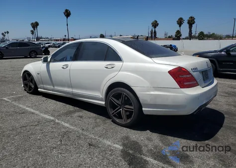 2012 Mercedes-Benz S 550 from USA, damaged, VIN WDDNG7DB5CA424025